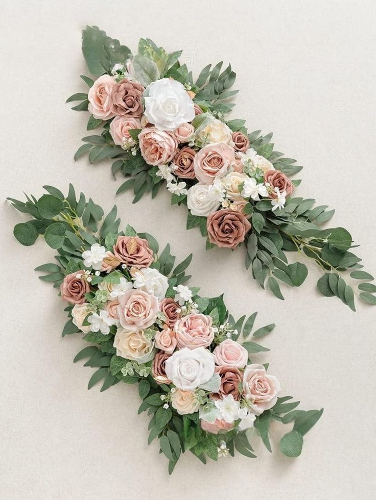 Hoa bàn tiệc sang trọng